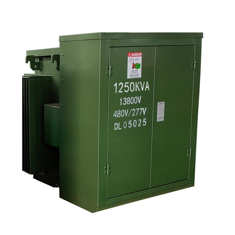 Třífázový transformátor namontovaný na podložce